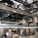 Nothing Better - 店内