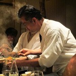 にい留 - 天丼（帆立、海老）。　　　　　　2018.09.01