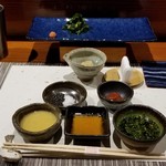 Sushisho Nomura - 葉ワサビ、酢味噌、醤油、ポン酢、梅肉(鹿児島・和歌山等)、塩(鹿児島・坊津)、黒胡麻(鹿児島)、ワカメ(島原・岩手)、麦味噌(鹿児島)、梅肉ワサビ