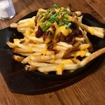 ブッチャーズキッチン - チリチーズポテト