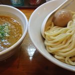 いつ樹 - モヂャモヂ屋の味タマカレーつけ麺