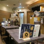 麺屋銀星 池袋 - 店内の様子。