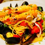 チーロ - ペスカトーラ（漁師風）のロングパスタ リングイネ