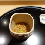 にい留 - ウニソースの蕎麦：二子玉川の喜邑さんのオマージュ