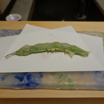 にい留 - しまささげ