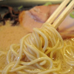 Ramenjinambou - 女子ウケするラーメンです♪麺とスープがよく絡みます。