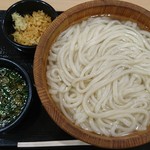 丸亀製麺 - うどんの日  釜揚げうどん 特盛 (￥240-)