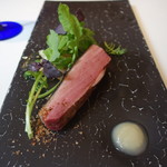 カイノヤ - ビュルゴー家 シャラン鴨のアイアンステーキ