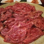 炭火焼肉 ホルモン やま元 - 