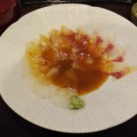 御料理あきやま - タレをかけてヅケ状態に