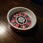 邪宗門 - 下田店主(先代)デザインの灰皿。