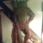 邪宗門 - 木彫りが飾ってあったり