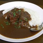 にじいろ食堂 - 牛ほほ煮込みカレー