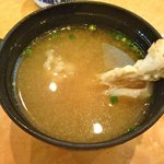 円満寿司 - お昼はお味噌汁つき(蟹汁)