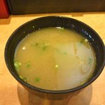 円満寿司 - お昼はお味噌汁つき(海苔汁)