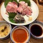 坐もつ焼き いしん 新宿大ガード店 - 