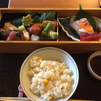 平等院表参道 竹林 - トウモロコシご飯