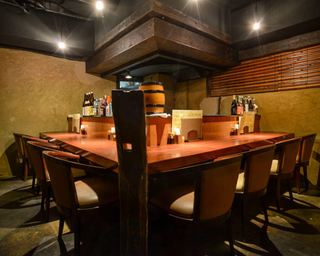 Jukusei Niku Izakaya No Tabouzu - 