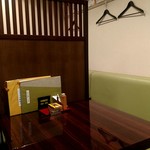 うなぎ 魚政 - 店内観