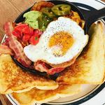 バーズ グリル＆バー