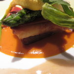 レストラン バカール - 太刀魚とタップナードのパート包み2