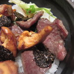 レストラン バカール - 鴨の砂肝とジロール茸のご飯ＵＰ