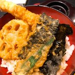 まさ泉 - 天丼はボリュームあり！