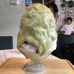 ブン ブン ブラウ カフェ ウィズ ビーハイヴ - 