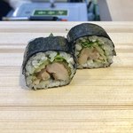 ROLL - 料理写真:鶏バジルロール