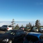 十勝岳温泉 湯元 凌雲閣 - 雲上の駐車場とでも、言いましょうか