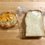 ブーランジェリー メチエ - 「レンコンとチーズのフォカッチ」、「パンドミーハーフ」