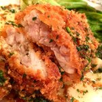 カスタネット - 阿波尾鶏のガーリックソースかけ