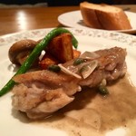 カスタネット - チキンのソテー アンチョビソース