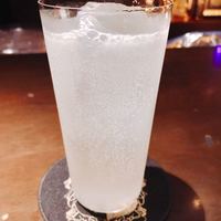 バー カヴァロ - 『ソルクバーノ』様で喉を潤し琥珀を飲もう！