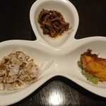 Kobachi - お肉のコバチ３種(豚しゃぶ、牛の時雨煮など)
