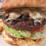 エーエス クラシックス ダイナー - 9月:ソテードマッシュルーム＆スペシャルパティバーガー