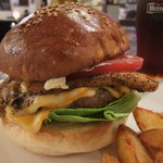 エーエス クラシックス ダイナー - 5月:スパイシーポークリブバーガー