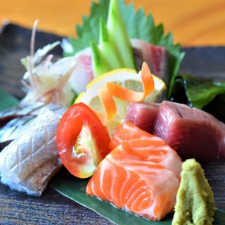 ``Exquisite Sashimori'' that you must try when you come to Genya