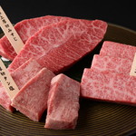 しゃぶしゃぶ すき焼き 焼肉　兜　奥座 - 