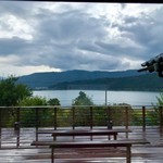 徳山鮓 - 雨上がりの余呉湖