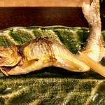 徳山鮓 - 頭からガッツリ！