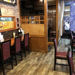 ワインと日本酒 炭火串焼バル 源治 - 