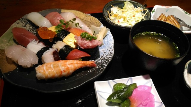 写真 移転 凜喜桜変 磐田 寿司 食べログ