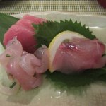 [1日目夕食御造]地魚の刺身盛り合わせ(めばちまぐろ、おなが鯛)