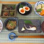 くつろぎの宿 てつ家 - [2日目朝食]和食