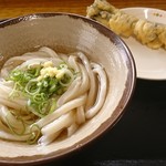 山内うどん店 - 