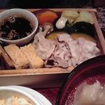 遊食豚彩 いちにいさん 日比谷店 - 