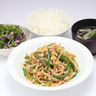 チンジャオロース定食