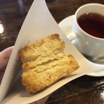 フォノンカフェルーム - スコーン