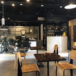フォノンカフェルーム - 店内